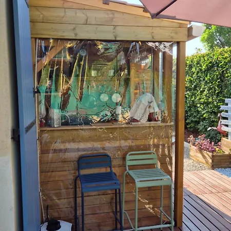 Chez Florence Et Bruno 招待所 4*